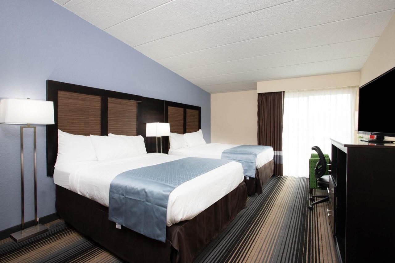 Wingate By Wyndham Bloomington Hotel Екстериор снимка