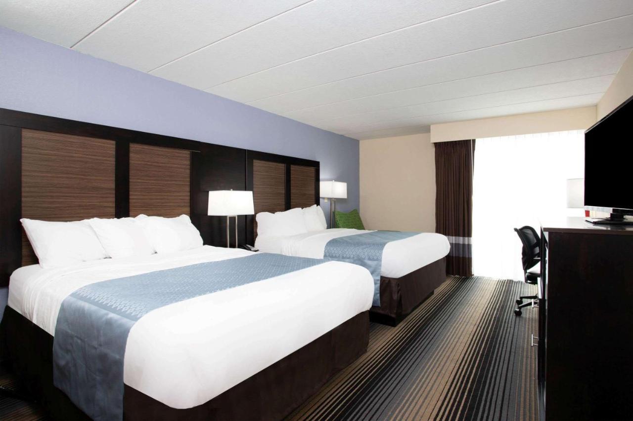 Wingate By Wyndham Bloomington Hotel Екстериор снимка